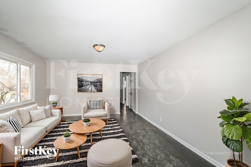 Building Photo - 2531 Boulevard Pl