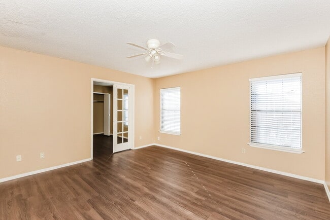 Building Photo - 2521 Galemeadow Dr