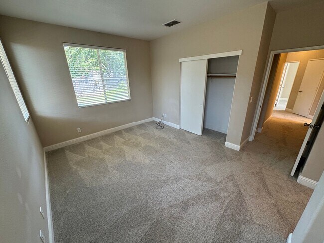 Building Photo - 2500 Babson Dr