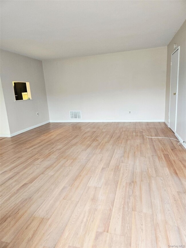 Building Photo - 7 Boulder Ct