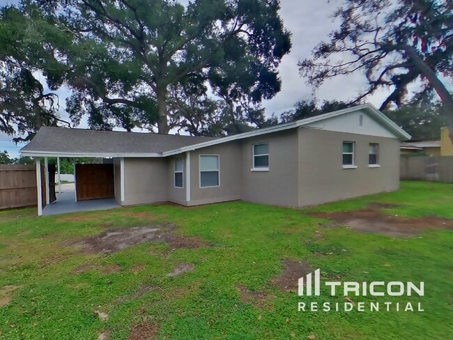 Building Photo - 804 Heidi Rd