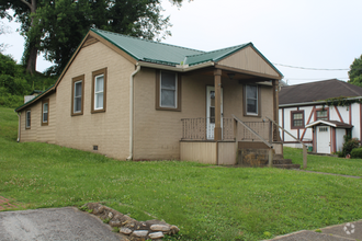 Building Photo - 1602 Dixon St