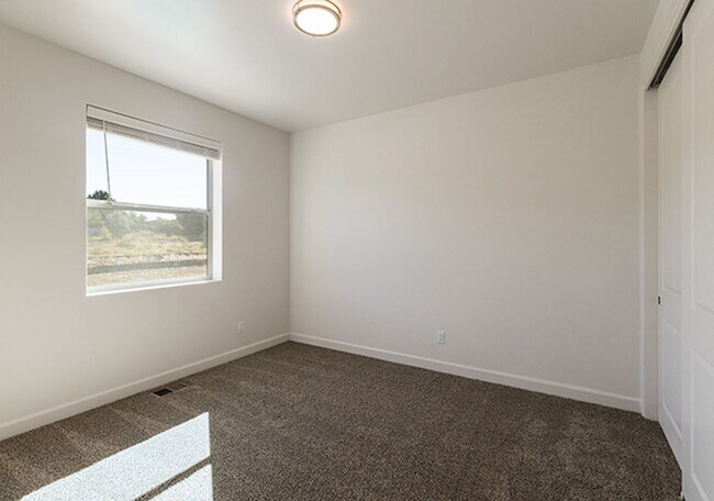Building Photo - Cerro Del Norte NEW CONSTRUCTION IN SANTA FE