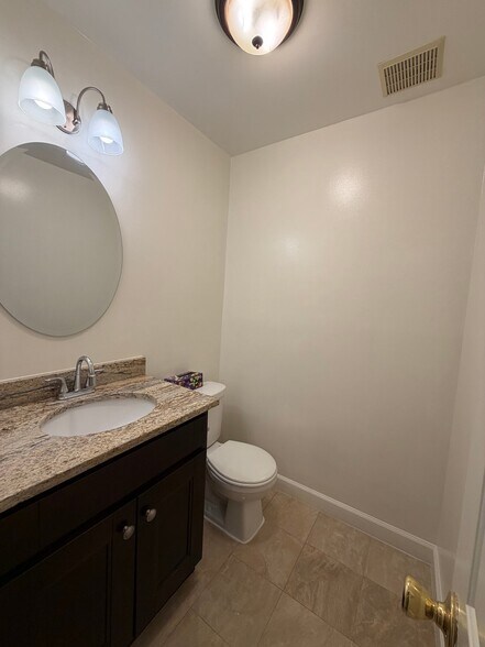 Building Photo - 10404 Parthenon Ct