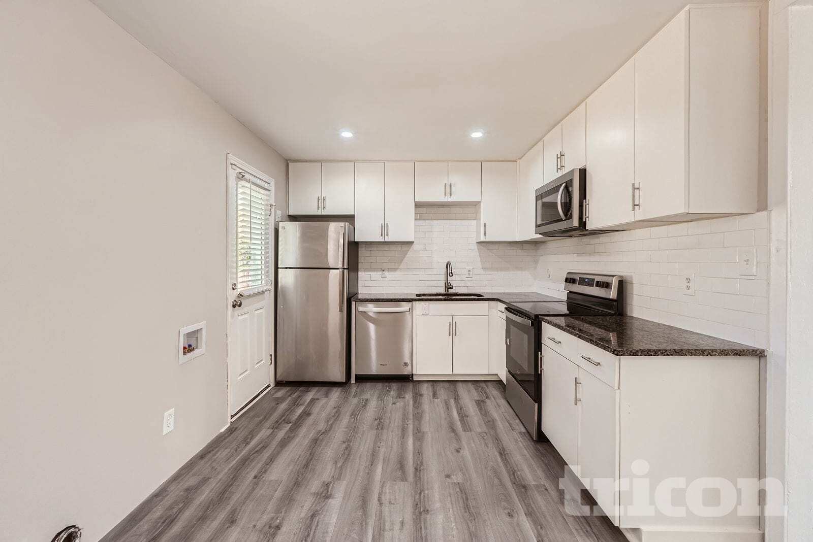 Building Photo - 9209 Edgevale Dr