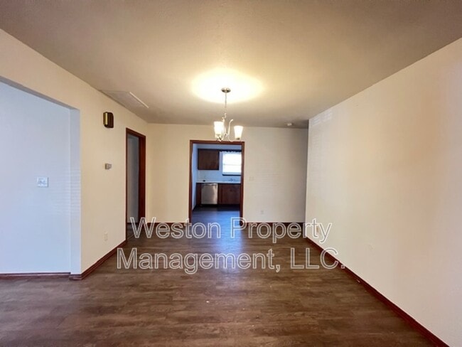 Building Photo - 1636 N Ann Arbor Ave