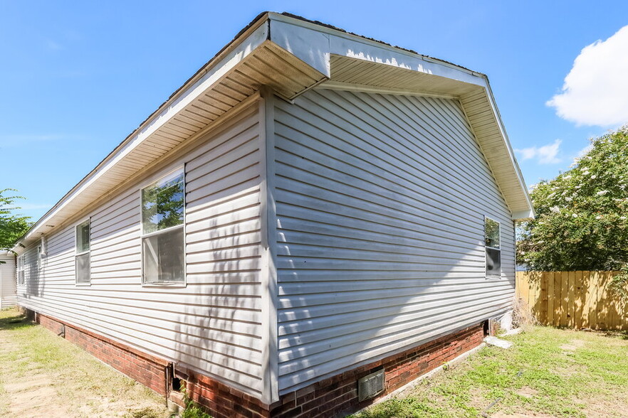 Building Photo - 21438 Cherry Canyon Ln