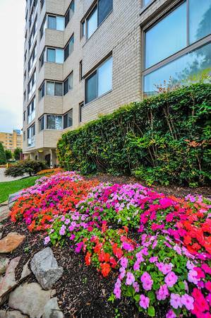 Building Photo - 922 24th St NW