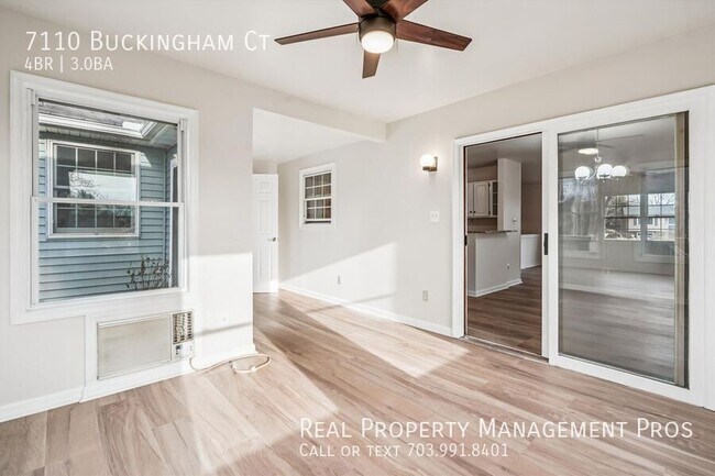 Building Photo - 7110 Buckingham Ct