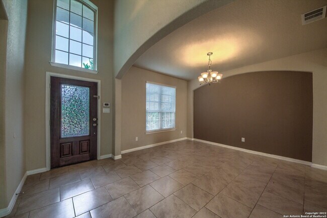 Building Photo - NOW OFFERING 50% OFF 1ST MONTH'S RENT!