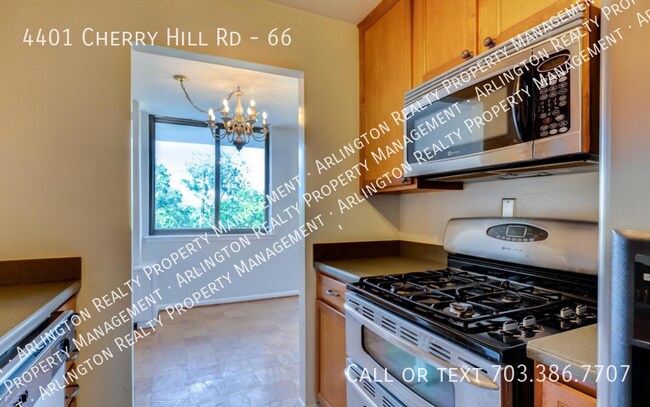 Building Photo - 4401 Cherry Hill Rd