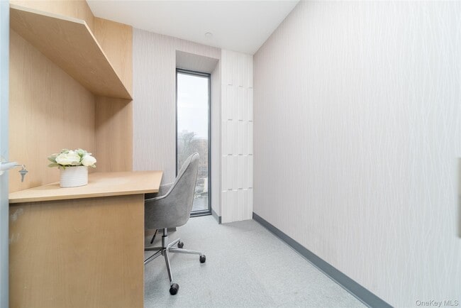 Building Photo - 30-05 Vernon Blvd