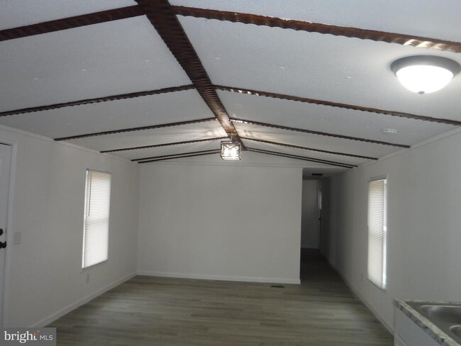 Building Photo - 172 Boyd Dr