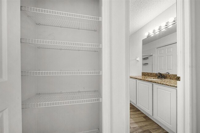 Building Photo - 18171 Paradise Point Dr