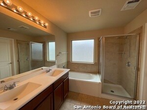 Building Photo - 5939 Enchantment