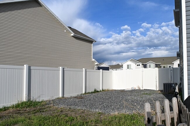 Building Photo - 451 S 1440 E