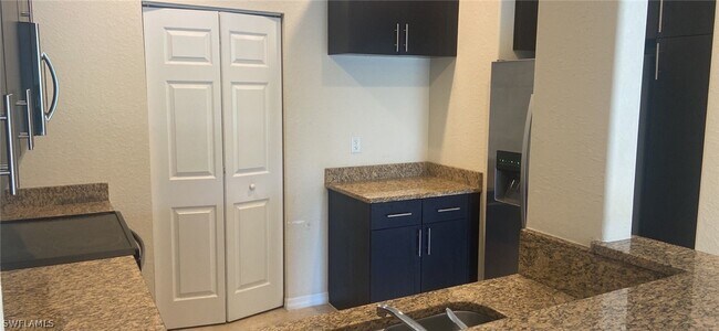 Building Photo - 13160 Bella Casa Cir