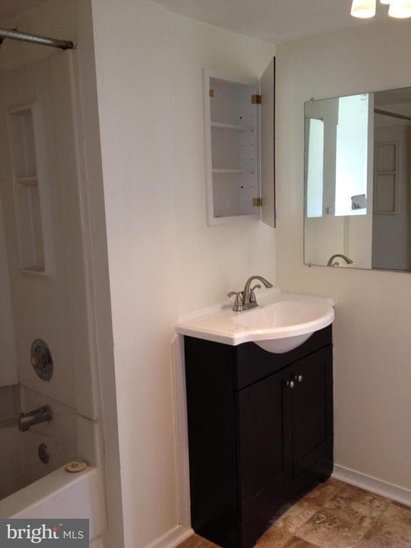 Building Photo - 514 N Market St