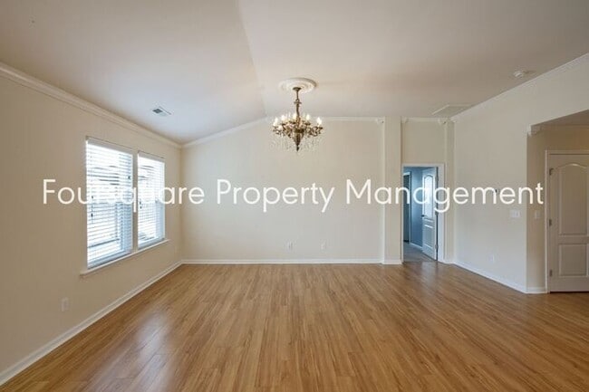 Building Photo - Charming Ranch-Style Home with Bonus Suite, Fenced Yard & 2-Car Garage – Community Pool in Fuquay...