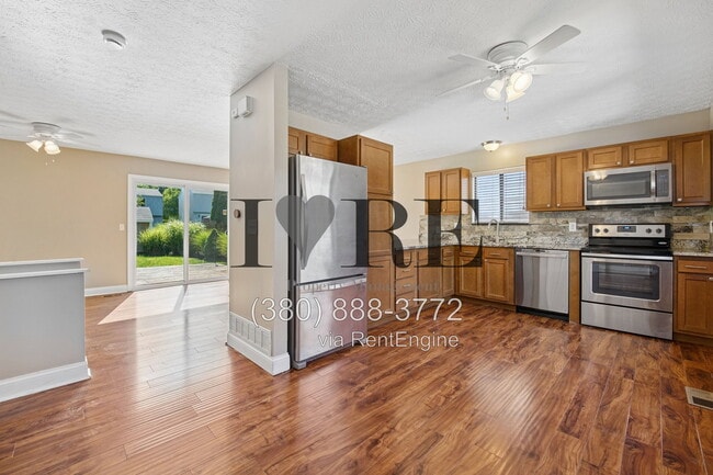 Building Photo - 8376 Covered Wagon Ct