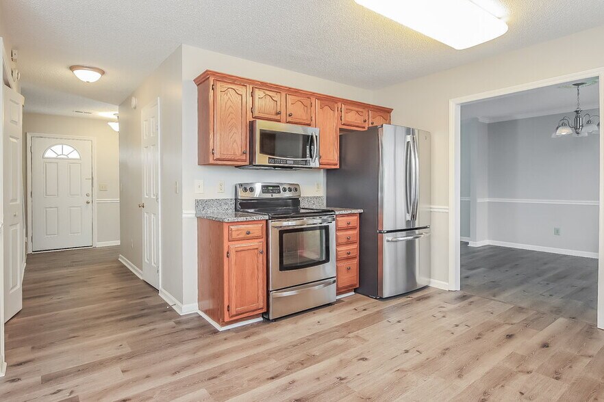 Building Photo - 3505 Singleleaf Ln