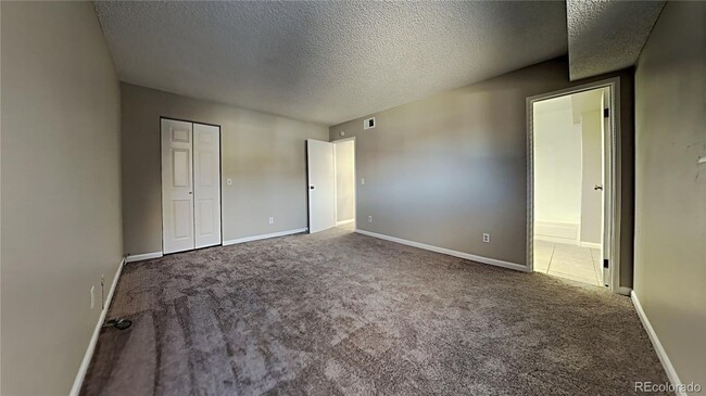 Building Photo - 2BR 2 Bed Condo in Green Mountain - Denver...