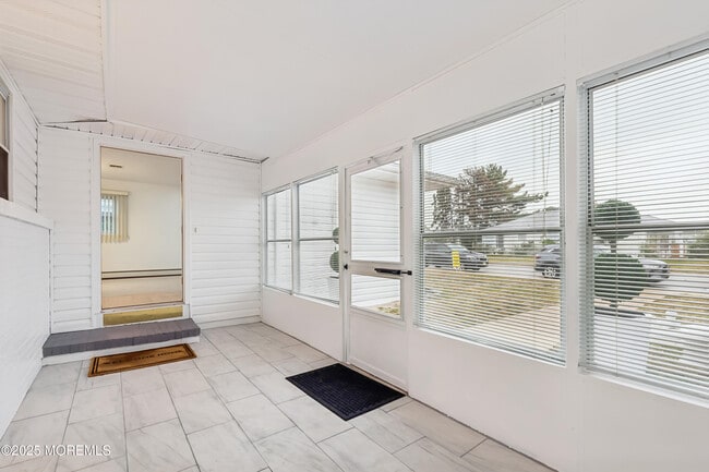 Building Photo - 112 Barbuda St