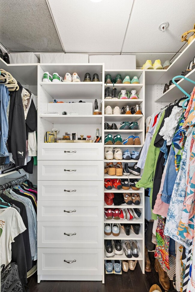 Building Photo - 1450 Washington St