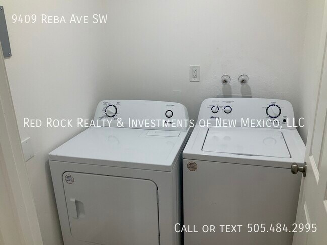 Building Photo - 9409 Reba Ave SW