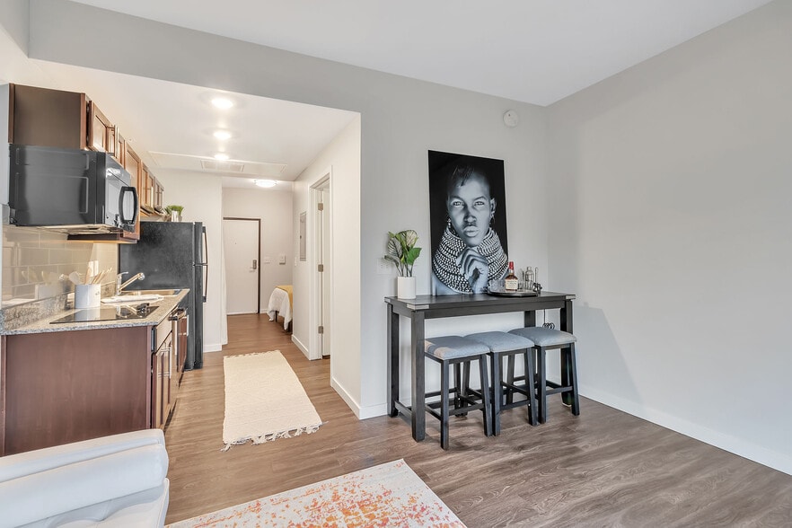 Interior Photo - Metro Place Apartments