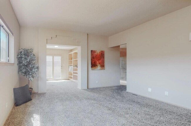 Building Photo - 2411 Tramway Terrace Ct NE