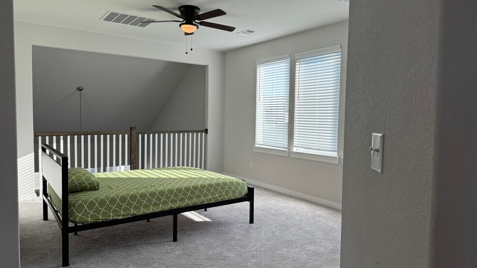 Building Photo - 13005 Barrister Ln