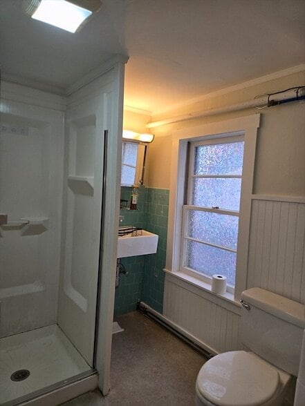 Building Photo - 82 Centennial Ave