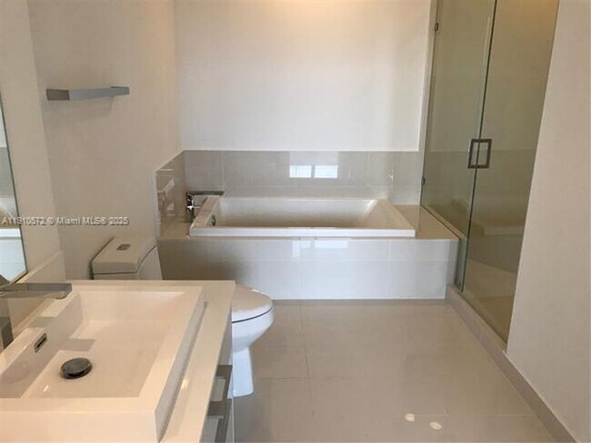 Building Photo - 55 SW 9th St