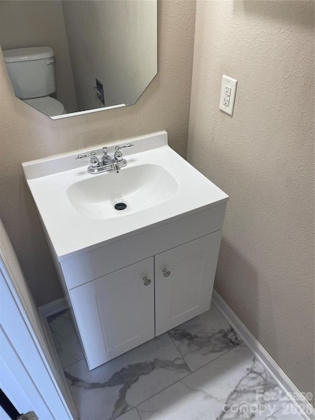 Building Photo - 10913 Princeton Village Dr