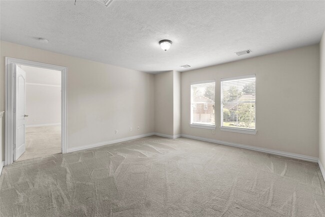 Building Photo - 11130 Fairway Dr