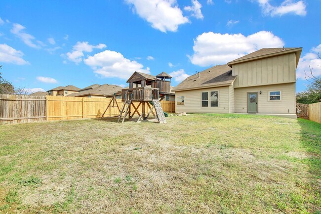 Building Photo - Spacious Buda Rental with Open Layout & Garage