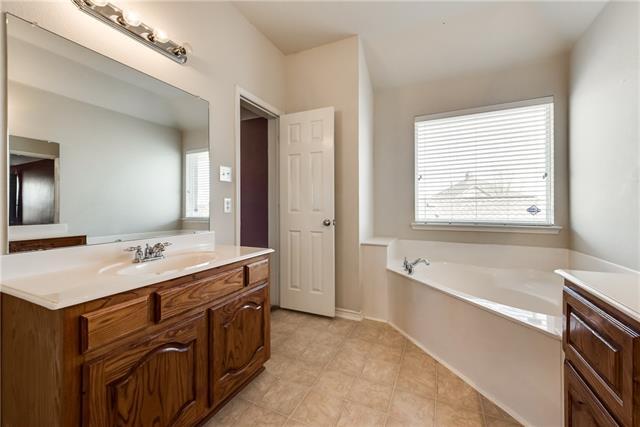 Building Photo - 9655 Aristocrat Ln