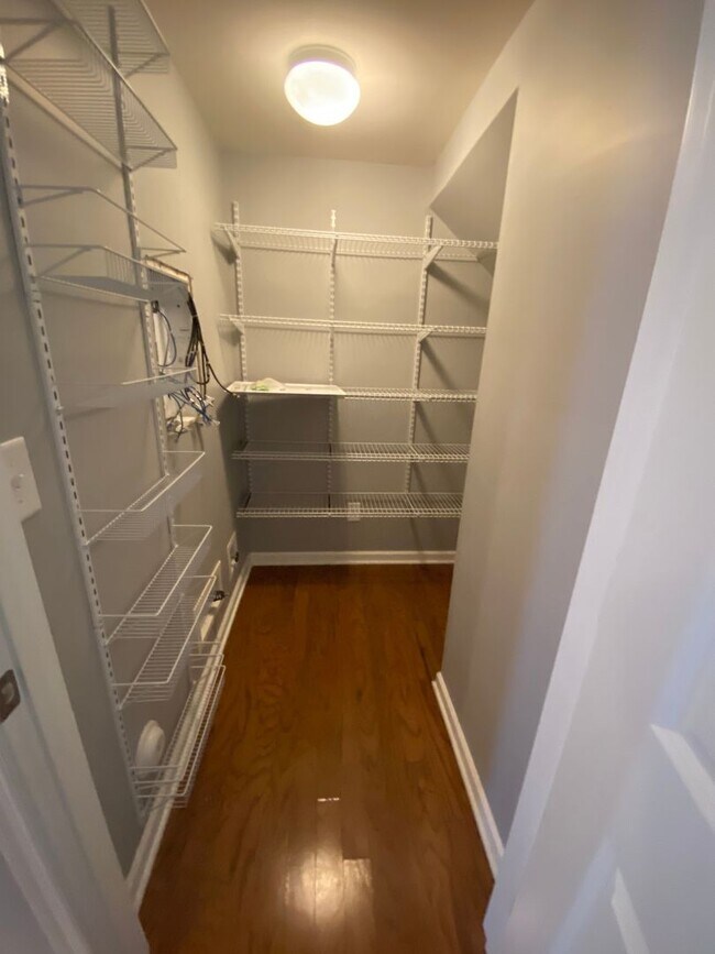 Building Photo - 113 Grande Sky Ct