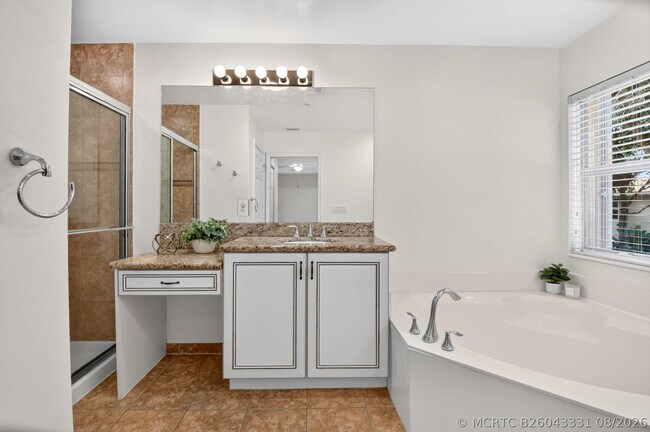 Building Photo - 7662 Spatterdock Dr