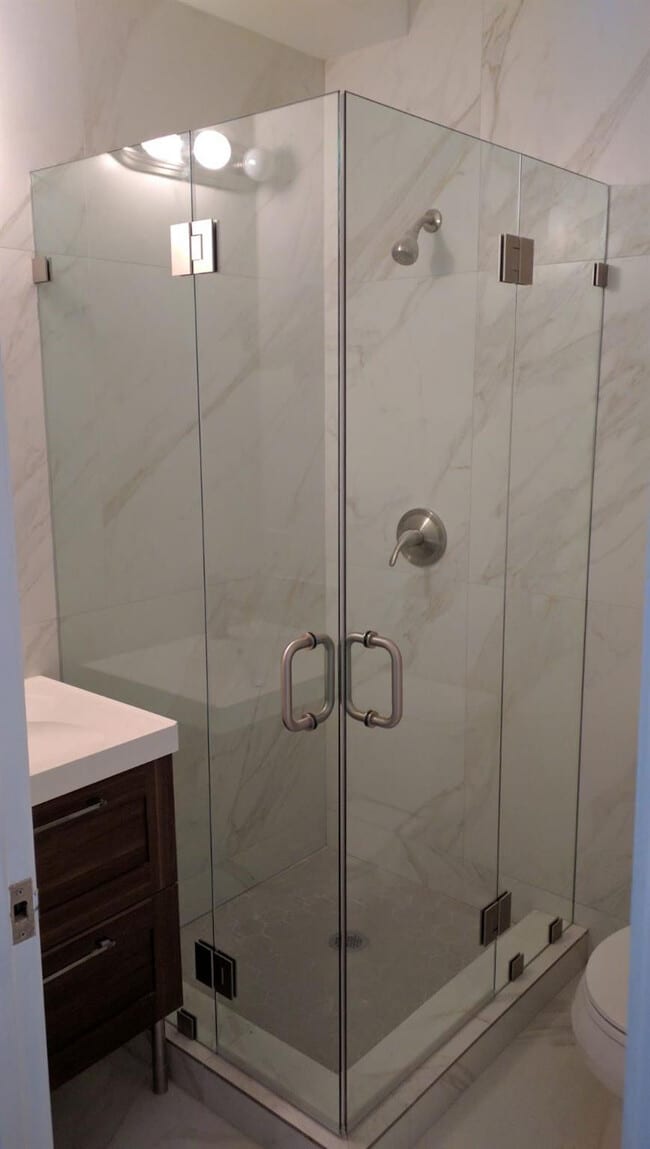 Building Photo - 1611 Michigan Ave