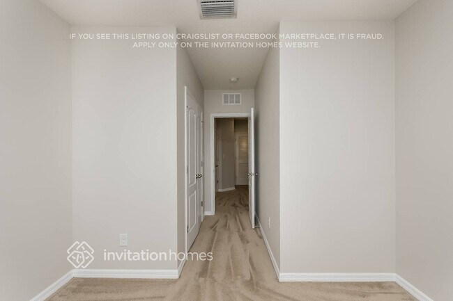 Building Photo - 10424 Yellow Spice Ct