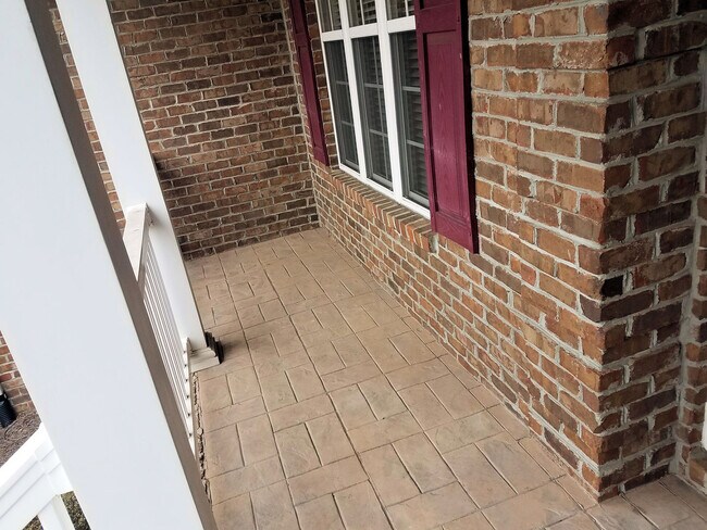 Building Photo - 100 Montauk Ct