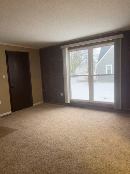 Building Photo - 26 Orchard Ave