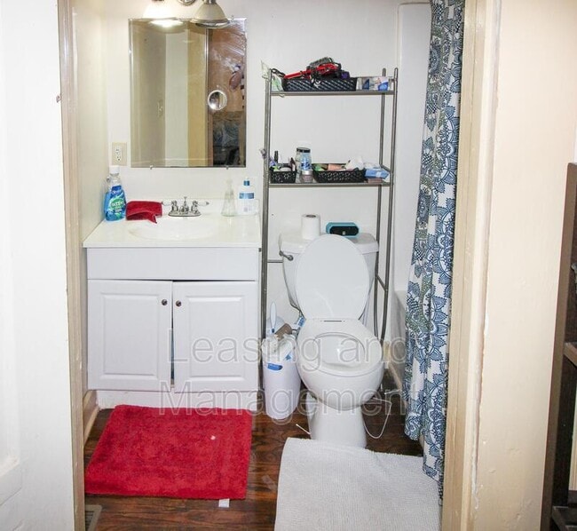 Building Photo - 25 George St