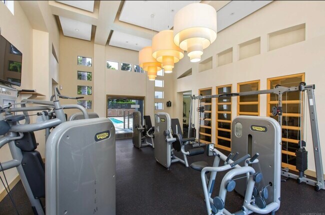 Building Photo - 3520 Lebon Dr