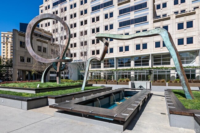 Building Photo - 246 2nd St