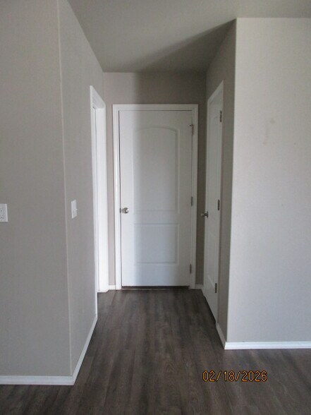 Building Photo - 4903 Town Vu Rd