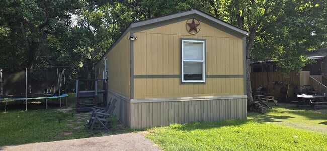 Building Photo - 12500 Aldine Westfield Rd
