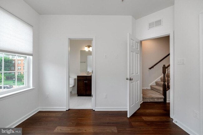 Building Photo - 12504 Rustic Rock Ln
